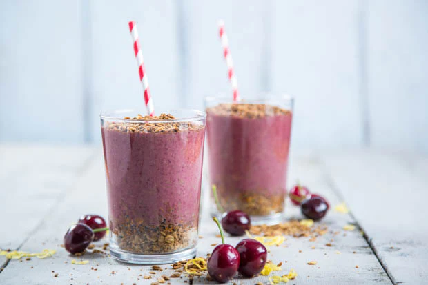 Смузи «вишневый пирог»