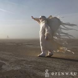 17 июля 20:00, ANGEL DUST: Burning Man universe. Премьерный показ фильма в центре «Открытый Мир»