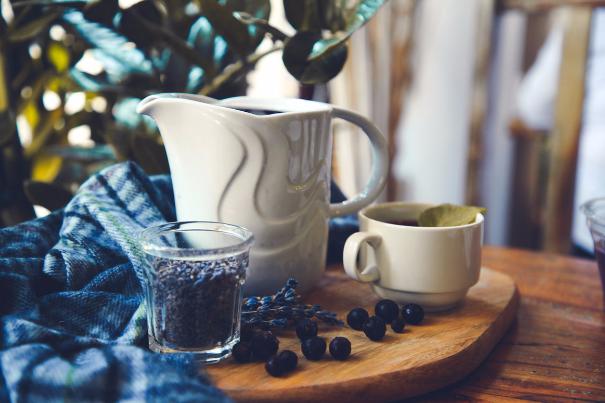 Смородиновый чай с мятой и лавандой