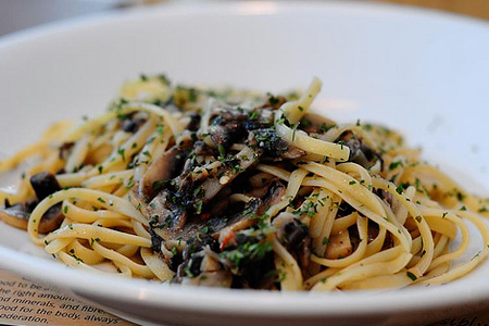 2 апреля. Открытый урок: паста в сливочном соусе и сладости «Джаганнат»