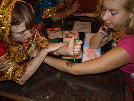 8 февраля. Мастер-класс по менди (хна-тату) 