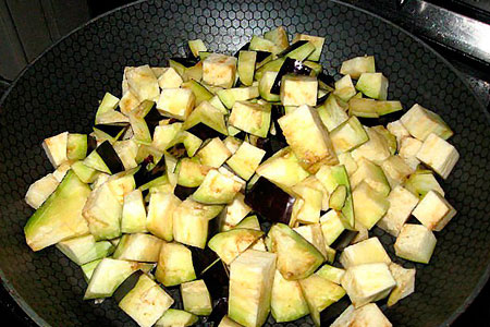 Меню открытого урока 23 апреля: баклажанные кубики со специями и картофель со сливками